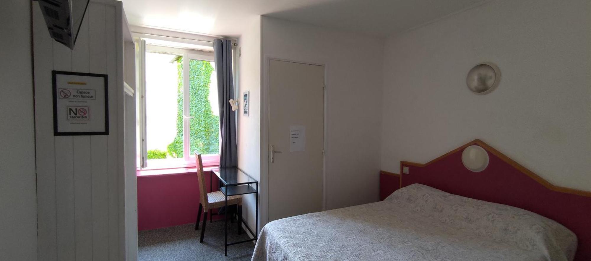 Hotel Des Jacobines Chalon sur Saone Esterno foto