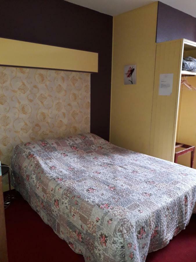 Hotel Des Jacobines Chalon sur Saone Esterno foto